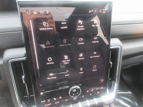 New 2026 GMC Yukon Denali image 20