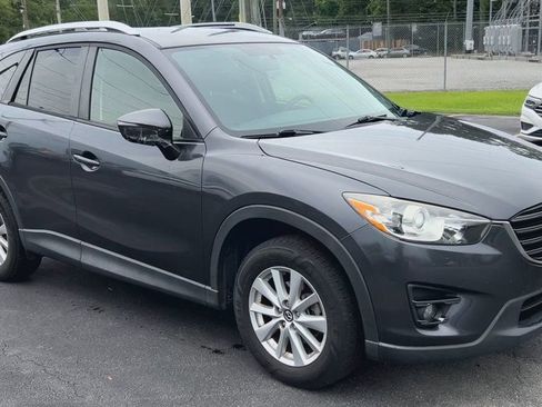 Used 2016 MAZDA CX-5 Touring FWD image 2