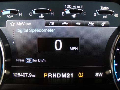 Used 2017 Ford F250 Lariat w/ Lariat Value Package image 34