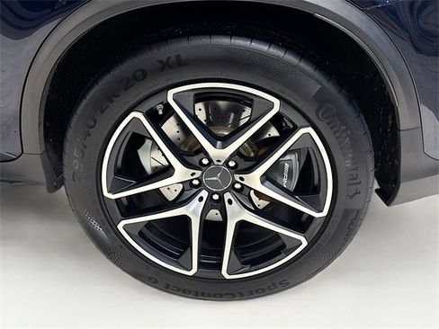 Certified 2020 Mercedes-Benz GLC 63 AMG 4MATIC image 33