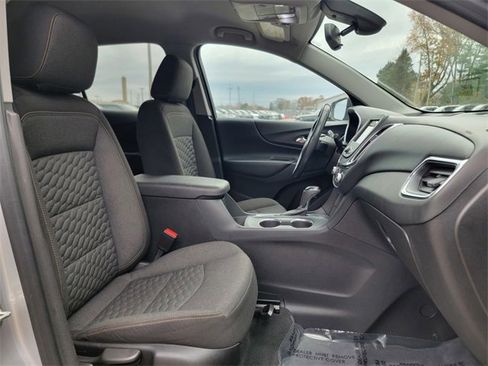 Used 2019 Chevrolet Equinox LT image 26