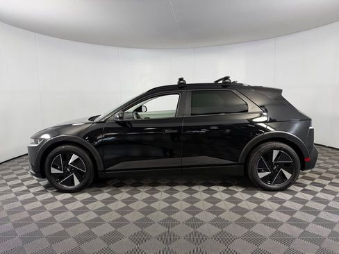 Used 2025 Hyundai Ioniq 5 SEL RWD image 11