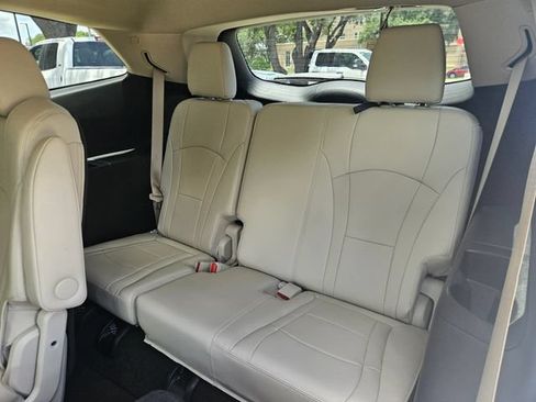 Used 2024 Buick Enclave Essence w/ Experience Buick Package FWD image 11