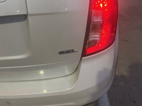 Used 2014 Ford Edge SEL w/ Equipment Group 205A image 4