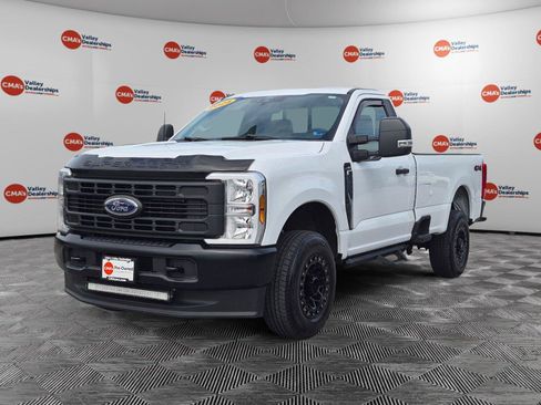 Used 2025 Ford F250 XL AWD/4WD image 1