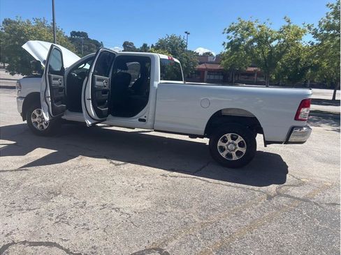 Used 2022 RAM 2500 Big Horn w/ Level A Equipment Group AWD/4WD image 16