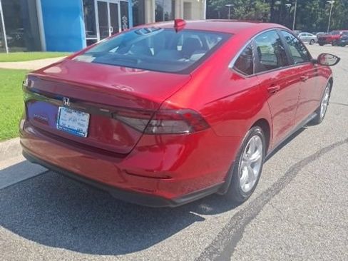 Used 2023 Honda Accord LX image 7