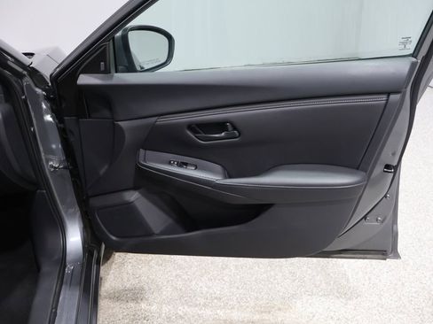 Used 2024 Nissan Sentra S image 23