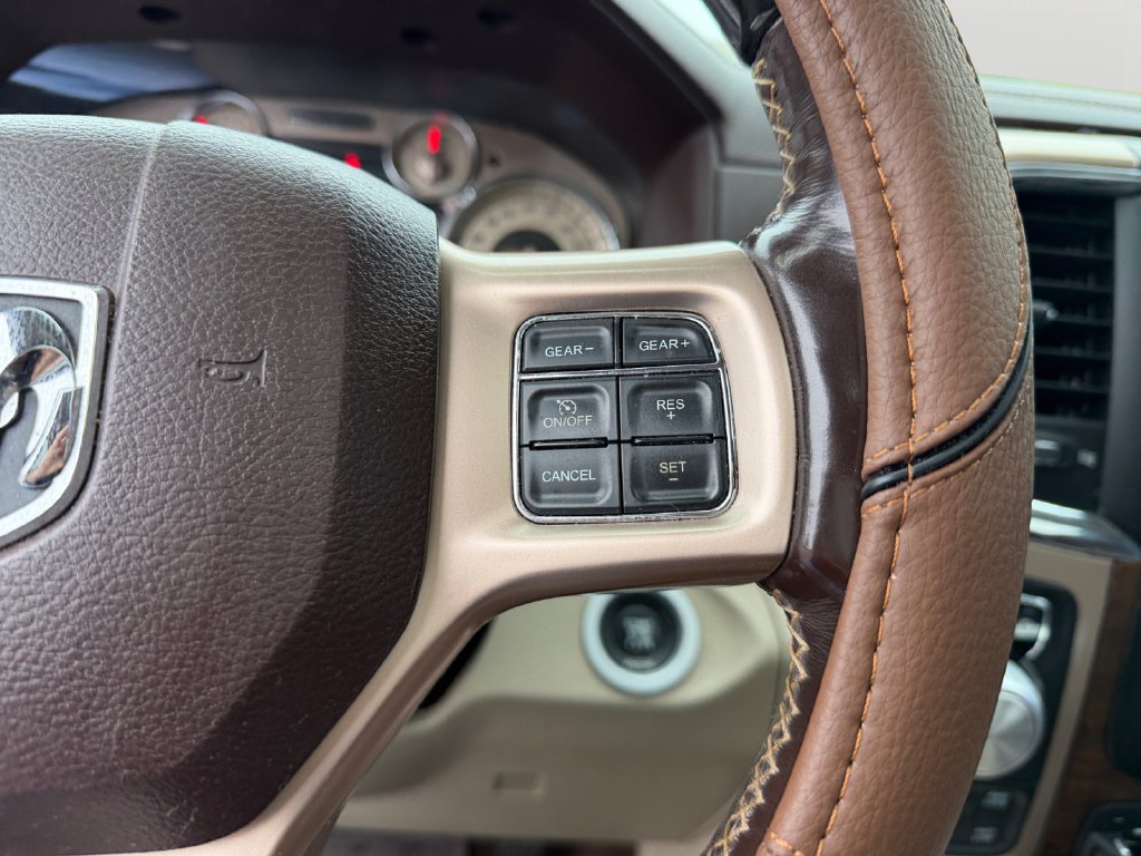 Used 2016 RAM 1500 Laramie Longhorn w/ Convenience Group AWD/4WD image 18