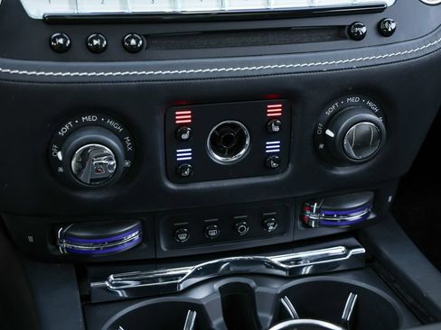 Used 2019 Rolls-Royce Ghost RWD image 11