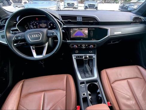 Used 2023 Audi Q3 2.0T Premium w/ Convenience Package image 13