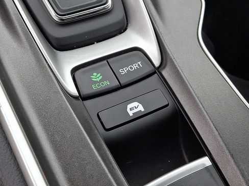 Used 2022 Honda Accord EX-L image 25