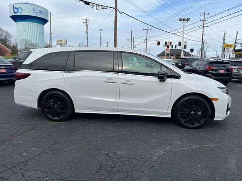 Used 2025 Honda Odyssey Sport-L image 5