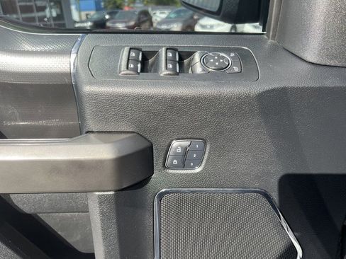 Used 2017 Ford F150 Lariat w/ Equipment Group 502A Luxury image 24