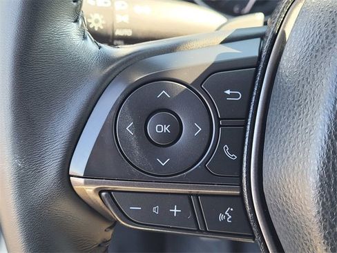 Used 2024 Toyota Camry SE image 13