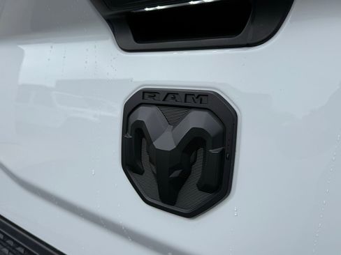 Used 2024 RAM 3500 Tradesman w/ Convenience Group image 10