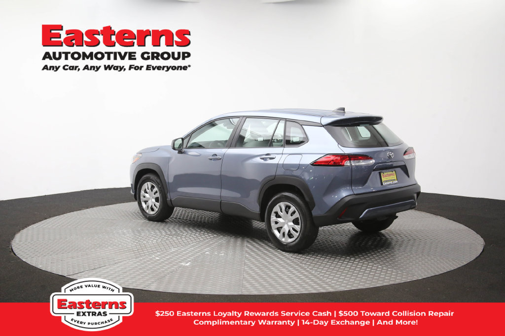Used 2025 Toyota Corolla Cross L FWD image 63