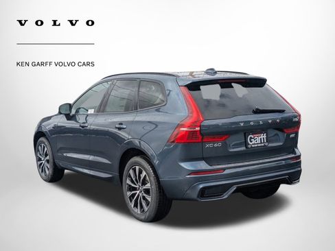 New 2025 Volvo XC60 B5 Core w/ Protection Package Premier image 5