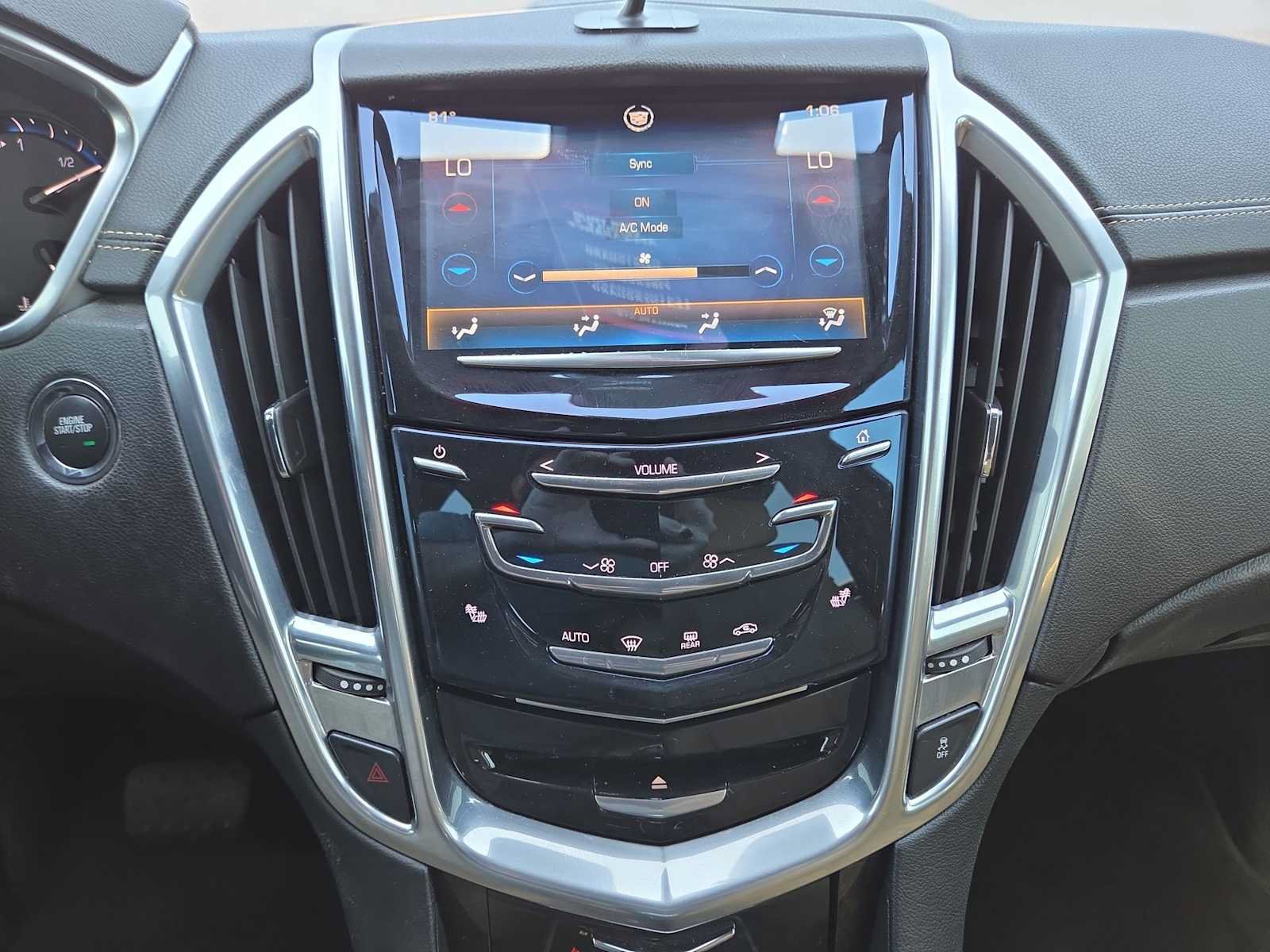 Used 2014 Cadillac SRX Performance w/ Driver Awareness Package FWD image 30