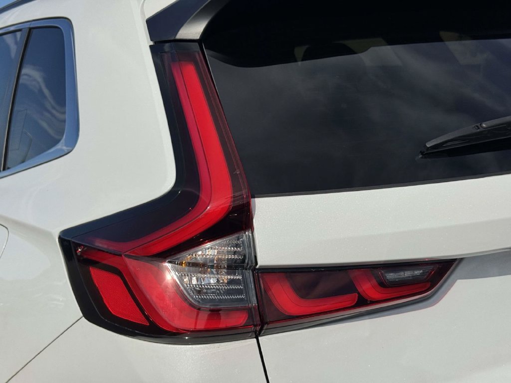 Used 2023 Honda CR-V Sport image 11