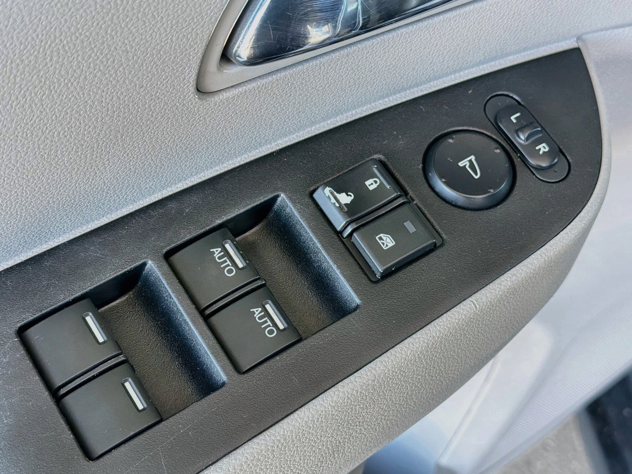 Used 2016 Honda Odyssey EX-L image 15