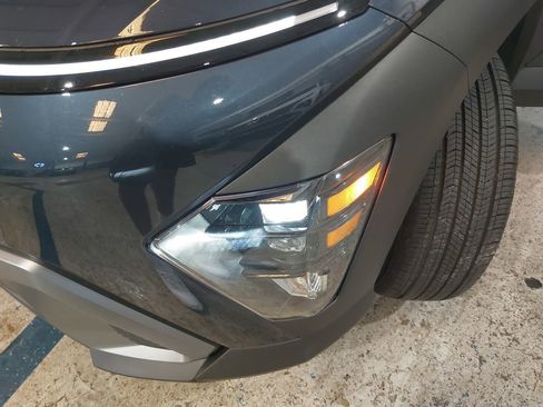 Certified 2026 Hyundai Kona SE FWD image 32