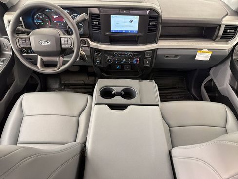 New 2026 Ford F250 XL AWD/4WD image 15