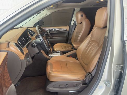 Used 2015 Buick Enclave Leather FWD image 9