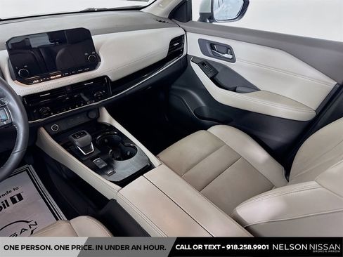 Certified 2023 Nissan Rogue SL w/ SL Premium Package FWD image 25