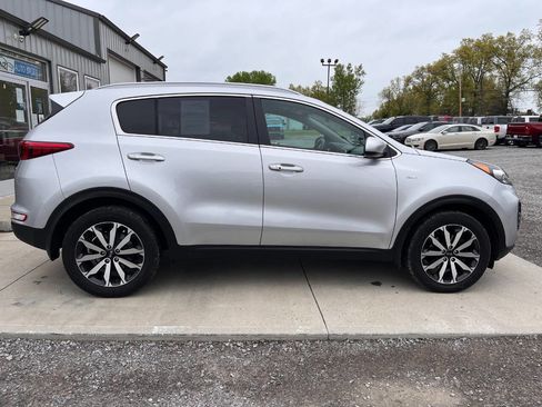 Used 2017 Kia Sportage EX AWD/4WD image 8