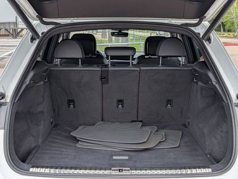 Used 2021 Audi Q3 2.0T Premium Plus w/ Premium Plus Package image 28