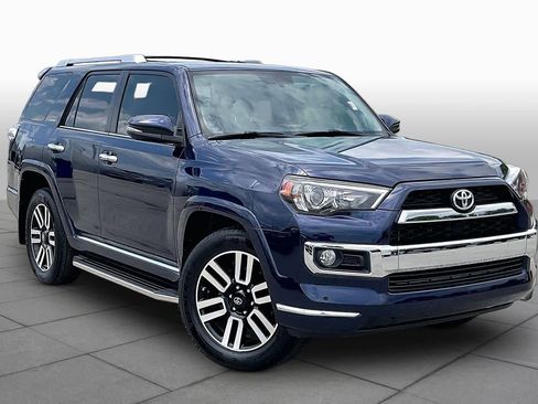 Used 2019 Toyota 4Runner Limited RWD image 3