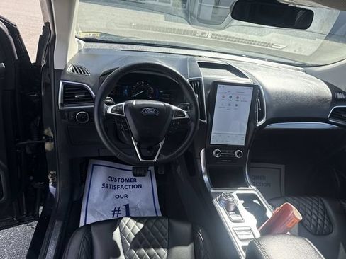 Used 2024 Ford Edge Titanium AWD/4WD image 21