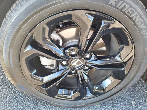 Used 2025 Honda Accord SE image 13