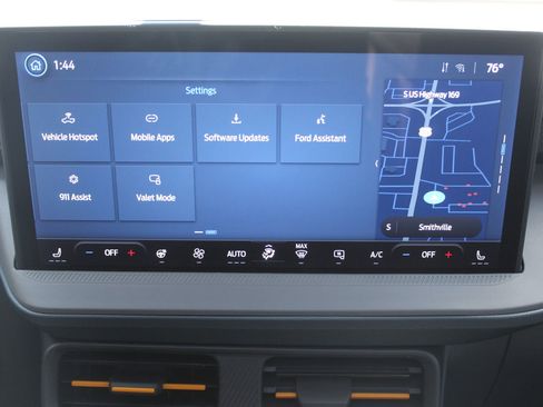 Used 2025 Ford Maverick Tremor AWD/4WD image 49