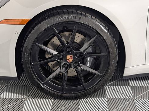 New 2026 Porsche 911 Carrera image 13