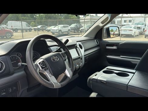 Used 2016 Toyota Tundra SR AWD/4WD image 9
