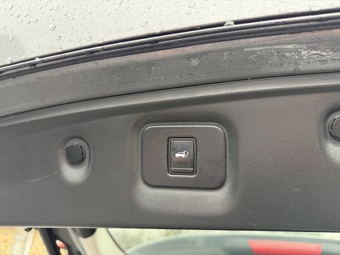 Used 2017 INFINITI QX60 AWD w/ Premium Plus Package image 3