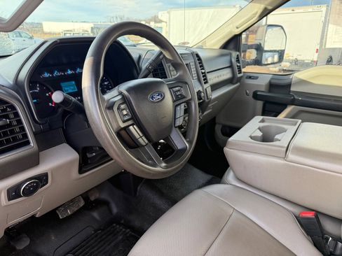 Used 2021 Ford F450 XL w/ Power Equipment Group image 11