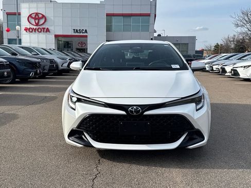 Used 2025 Toyota Corolla SE image 2