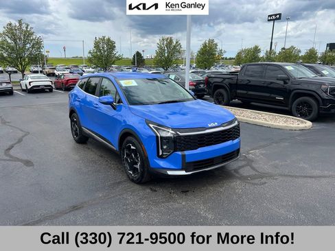 Certified 2026 Kia Sportage EX FWD image 7
