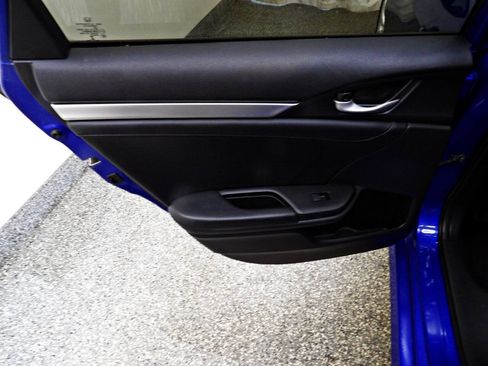 Used 2021 Honda Civic EX-L image 9