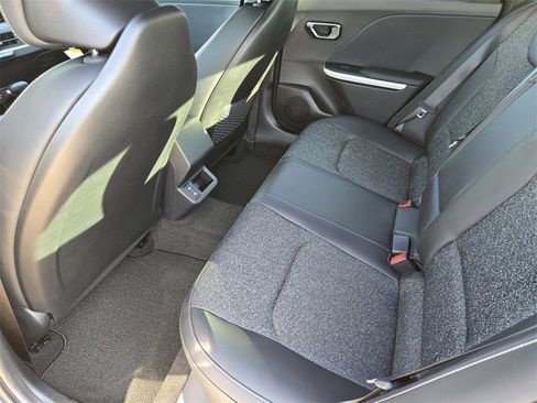 New 2025 Kia K4 GT-Line w/ GT-Line Sunroof Package image 22