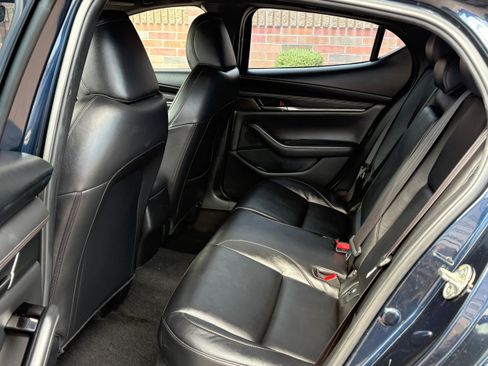 Used 2021 MAZDA MAZDA3 s FWD image 7