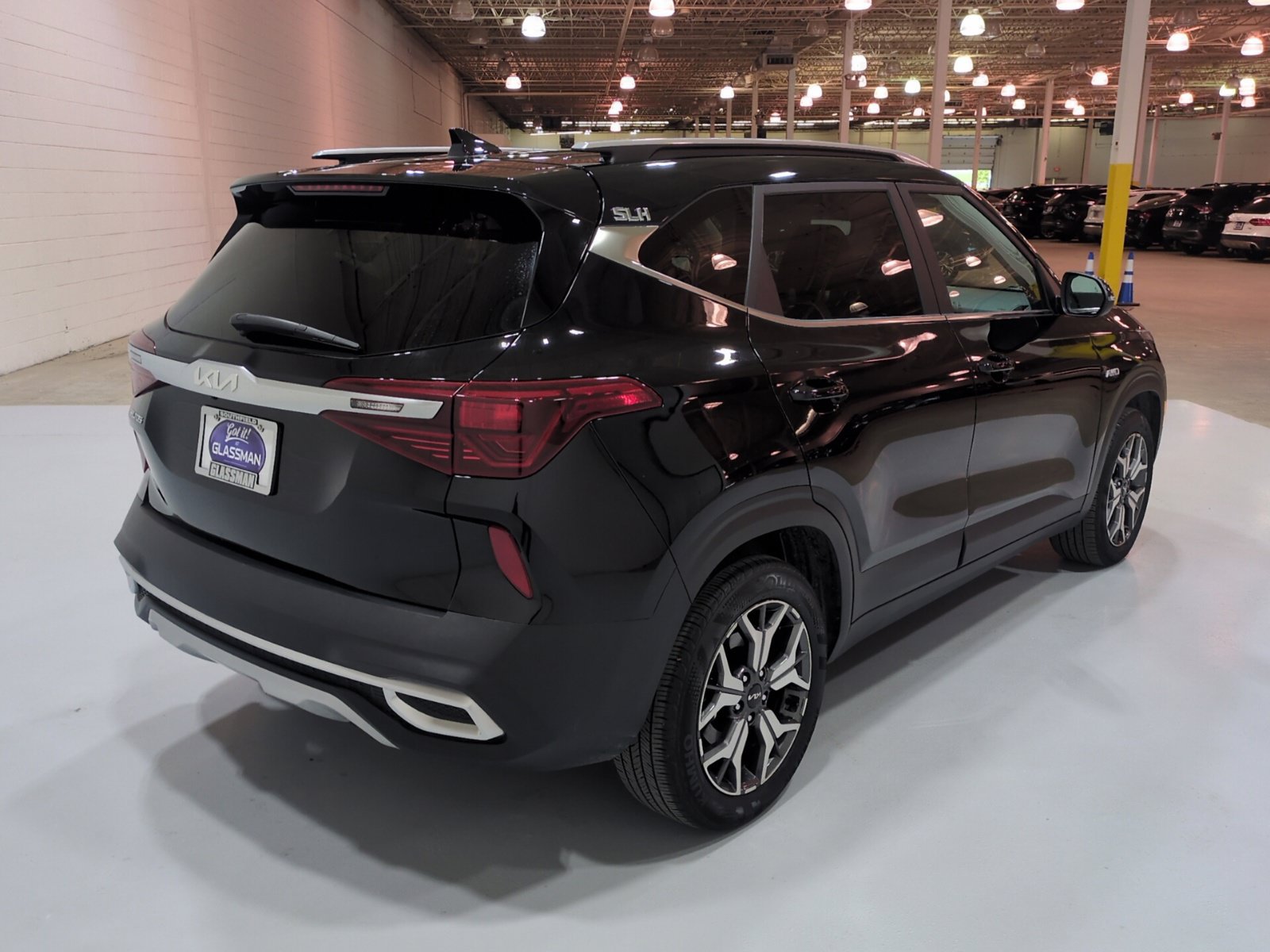 Certified 2023 Kia Seltos EX AWD/4WD image 3