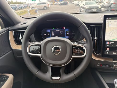 New 2026 Volvo XC60 T8 Plus w/ Protection Package Premier AWD/4WD image 11