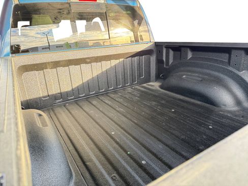 Used 2024 RAM 1500 Laramie image 12