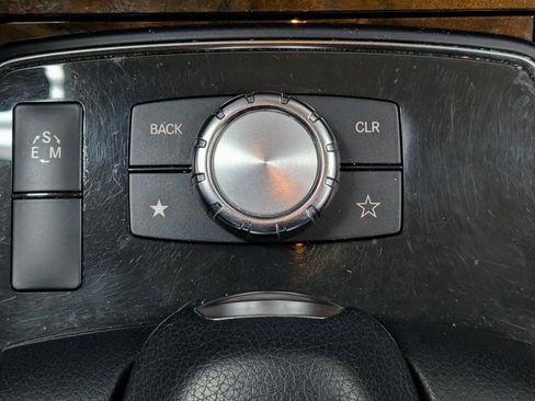 Used 2014 Mercedes-Benz E 350 4MATIC Coupe image 28