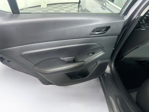 Used 2025 Nissan Altima 2.5 SV image 25