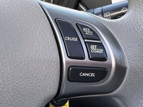 Used 2012 Subaru Forester 2.5X Premium w/ All-Weather Pkg image 30